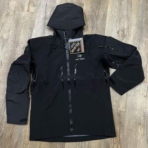 Arc'teryx Alpha SV7 Black Men's Jacket